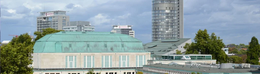 Aussicht von der Kanzlei THOLL in Essen - Huyssenallee 85